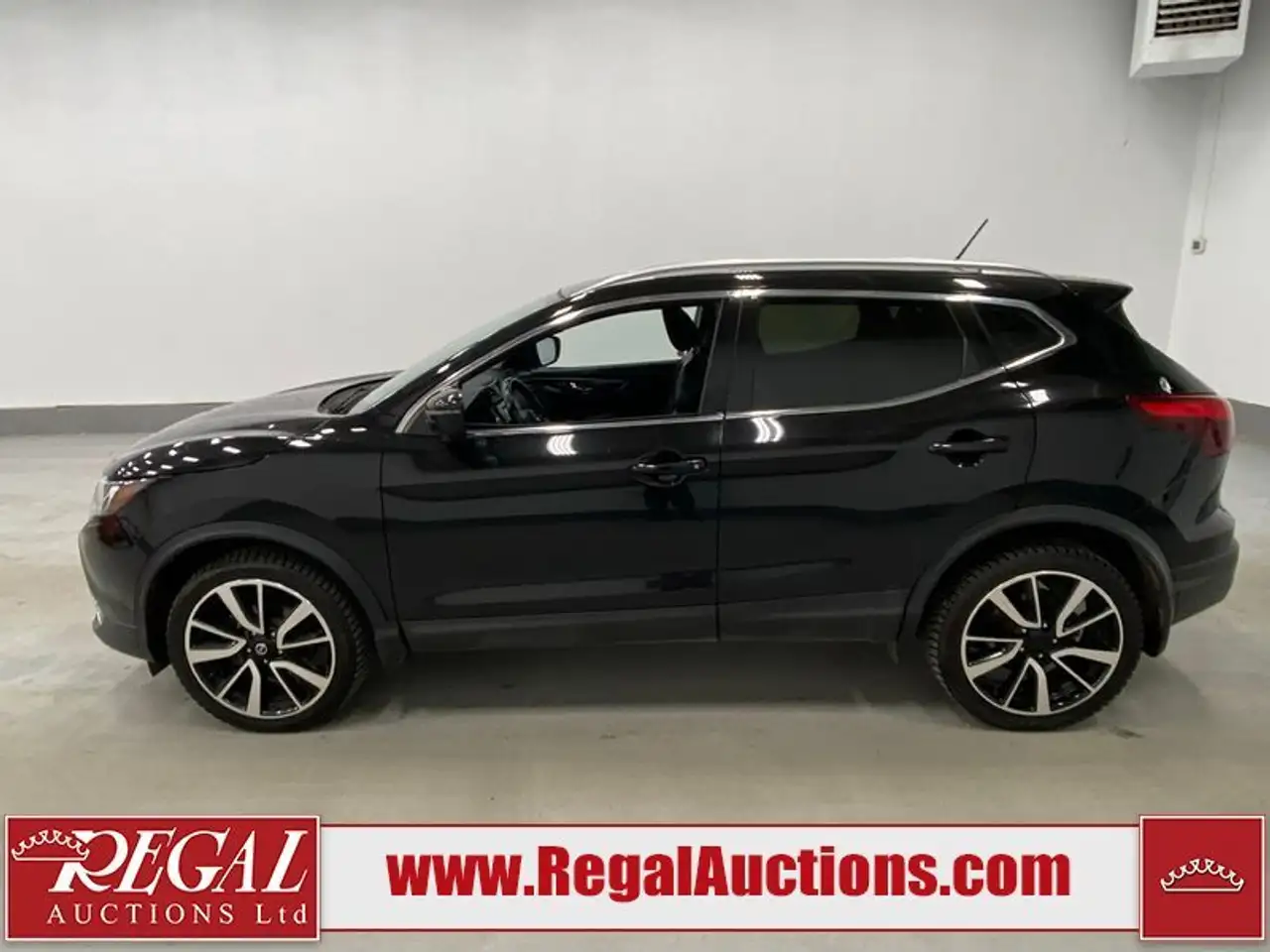 Nissan Qashqai снимка Nissan Qashqai
