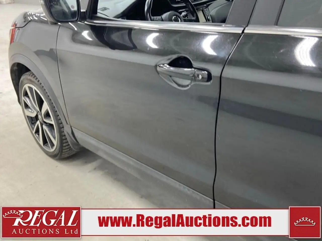 Nissan Qashqai снимка Nissan Qashqai