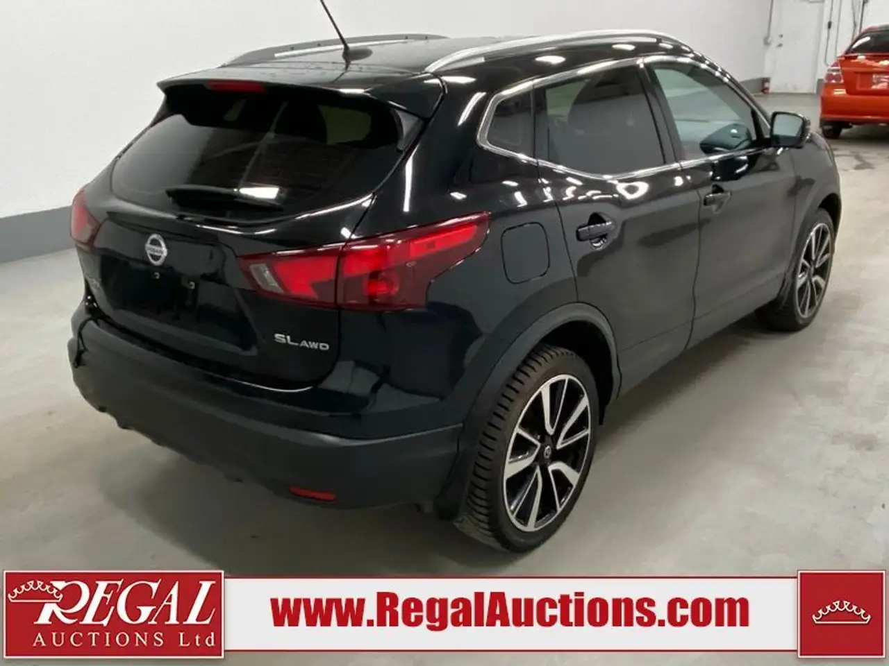 Nissan Qashqai снимка Nissan Qashqai