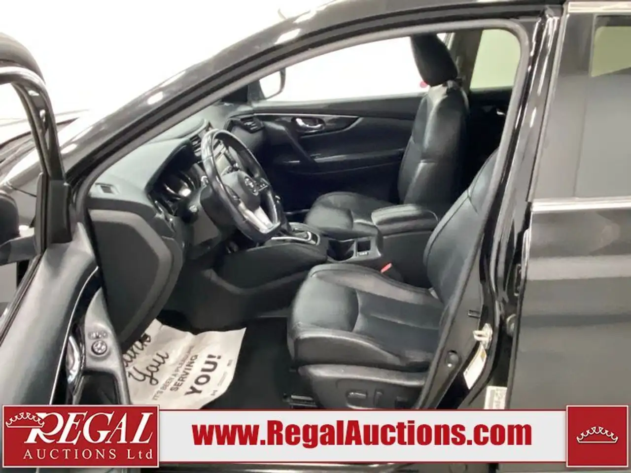Nissan Qashqai снимка Nissan Qashqai