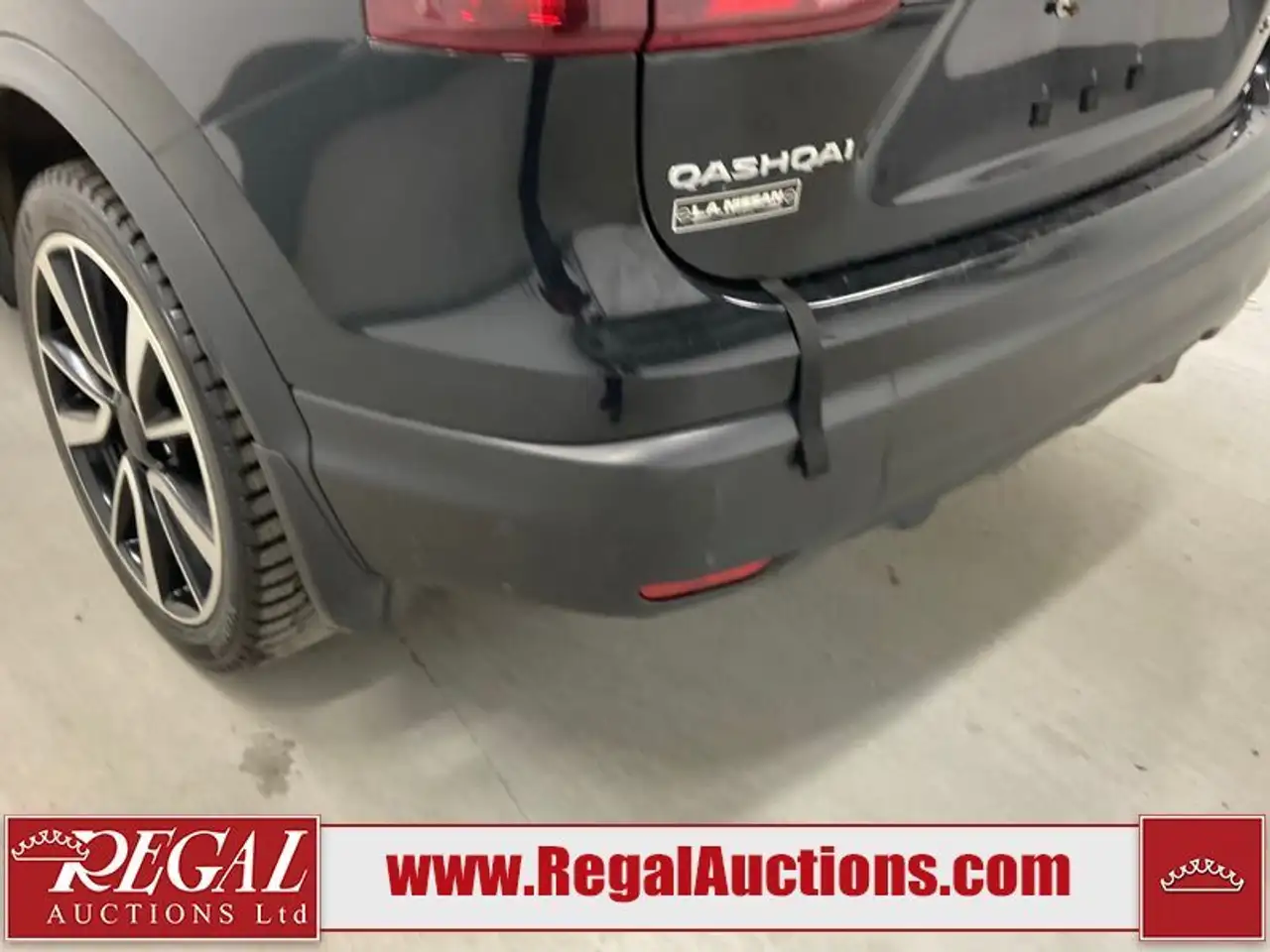 Nissan Qashqai снимка Nissan Qashqai