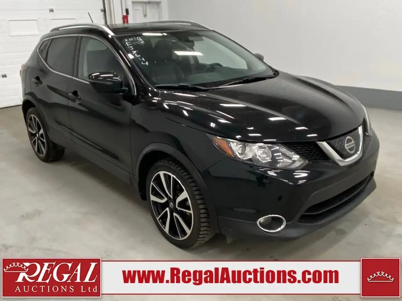 Nissan Qashqai снимка Nissan Qashqai