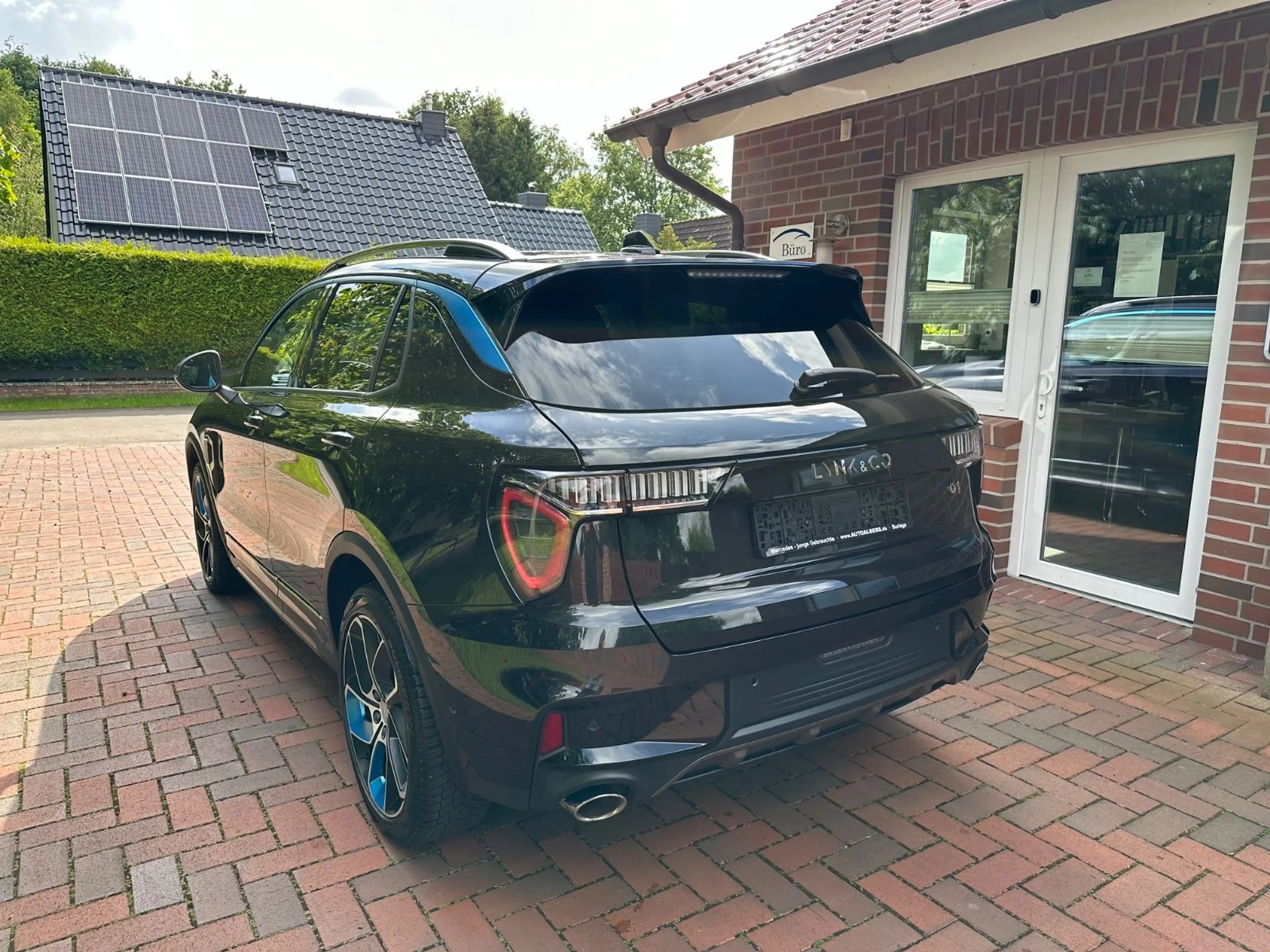 Lynk & Co 01 PHEV, Vollausstattung mit 360 Grad Kamera!!! — photo 3