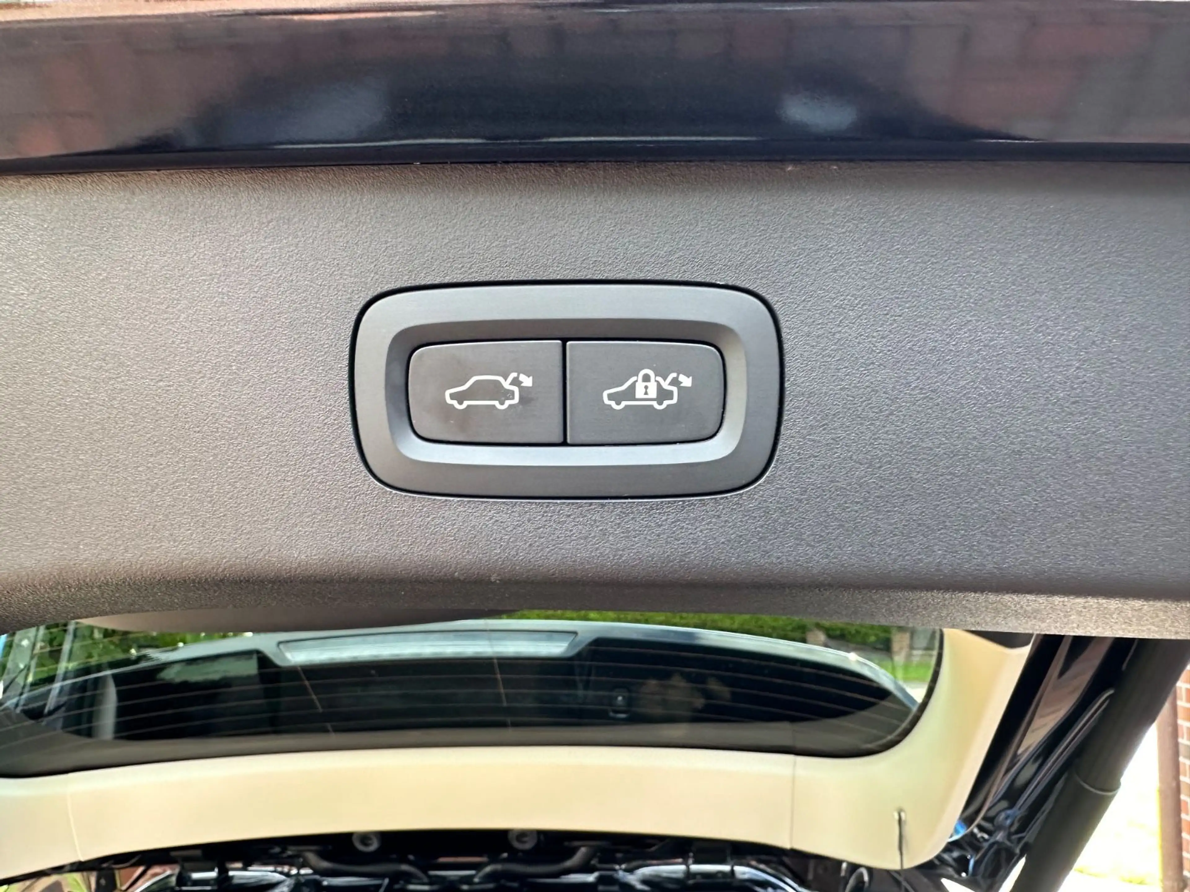 Lynk & Co 01 PHEV, Vollausstattung mit 360 Grad Kamera!!! — photo 14
