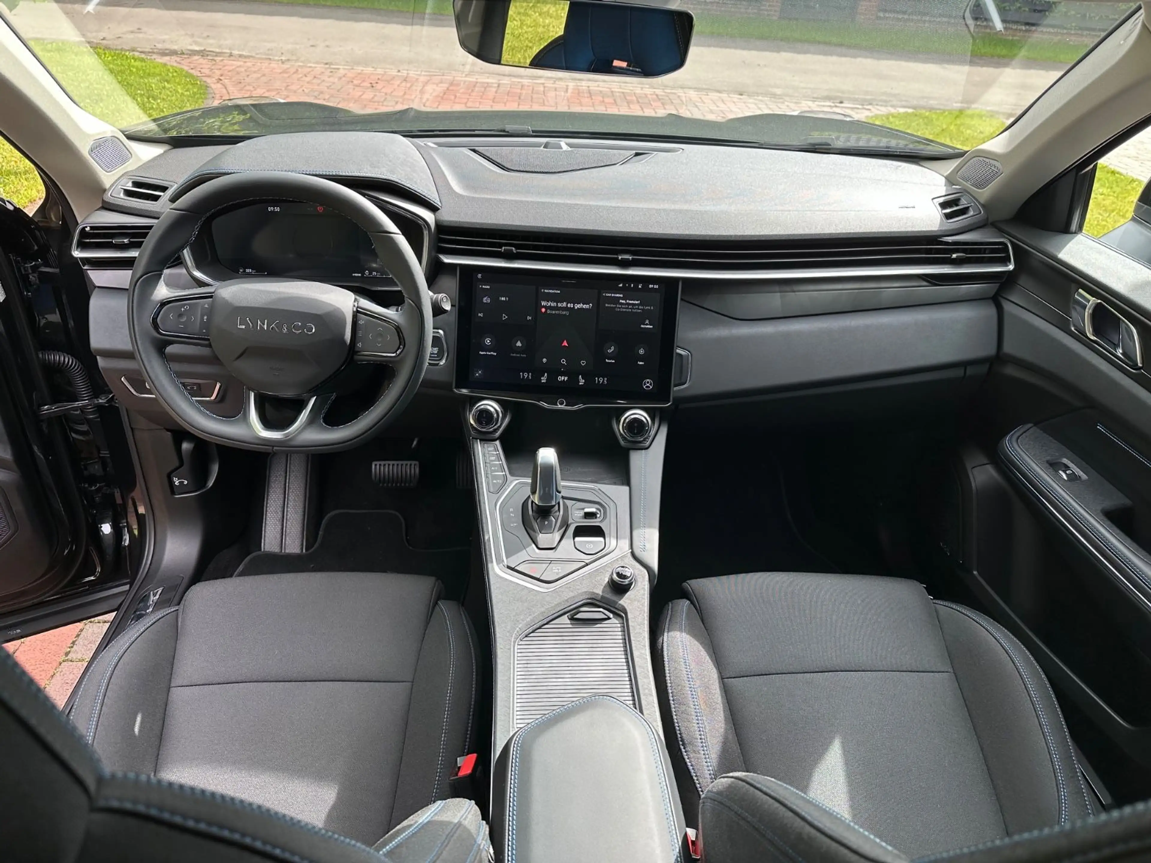 Lynk & Co 01 PHEV, Vollausstattung mit 360 Grad Kamera!!! — photo 7