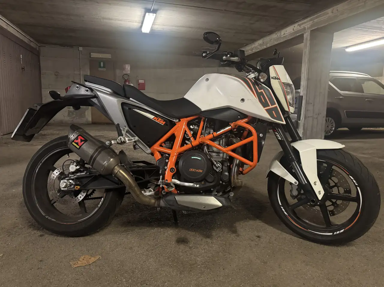 KTM 690 Duke