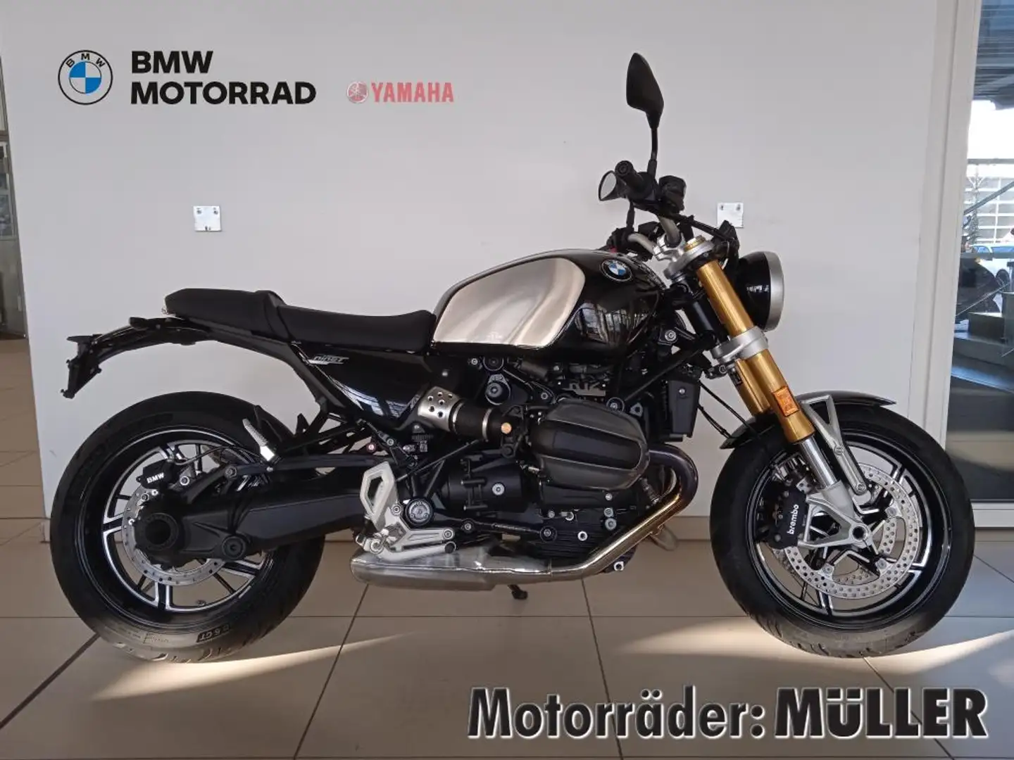 BMW R nineT R12, Komfort-Paket, Digital Display, RDC crna - 1
