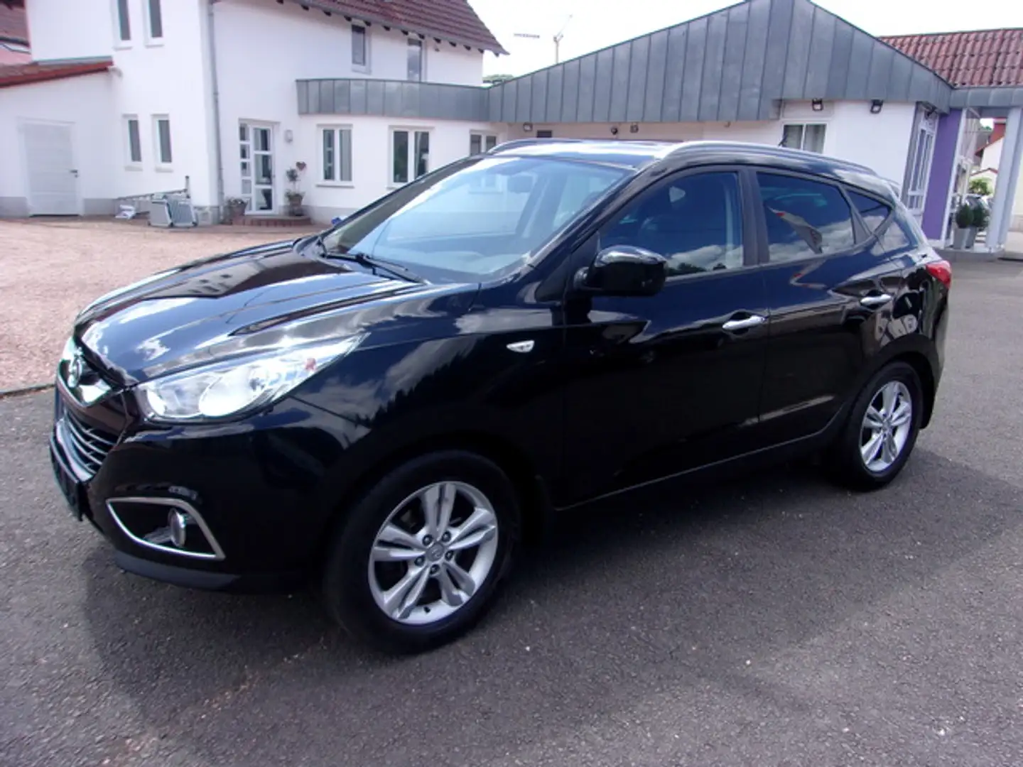 Hyundai iX35 FIFA World Cup Edition 2WD Klimaaut SHZ Noir - 1