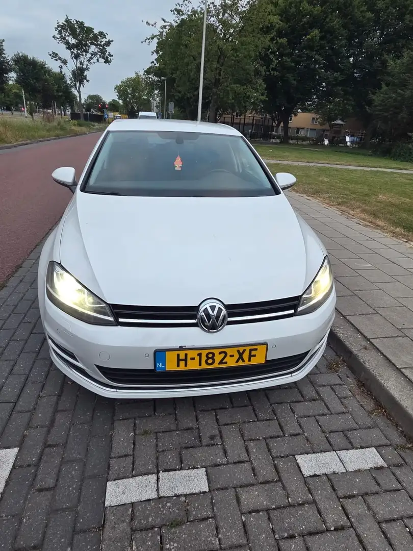 Volkswagen Golf 1.4 TSI Highline Wit - 1