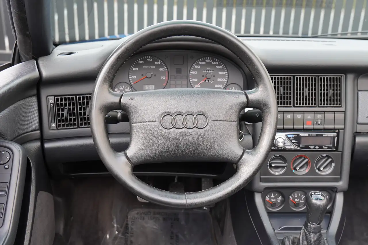 Audi 80 2.0 / CABRIOLET / FULL SERVICE HISTORY / MANUAL, foto 6