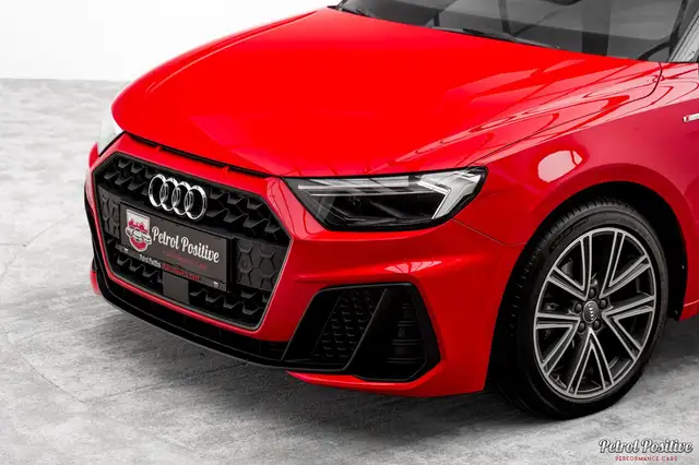 Audi A1 view 5