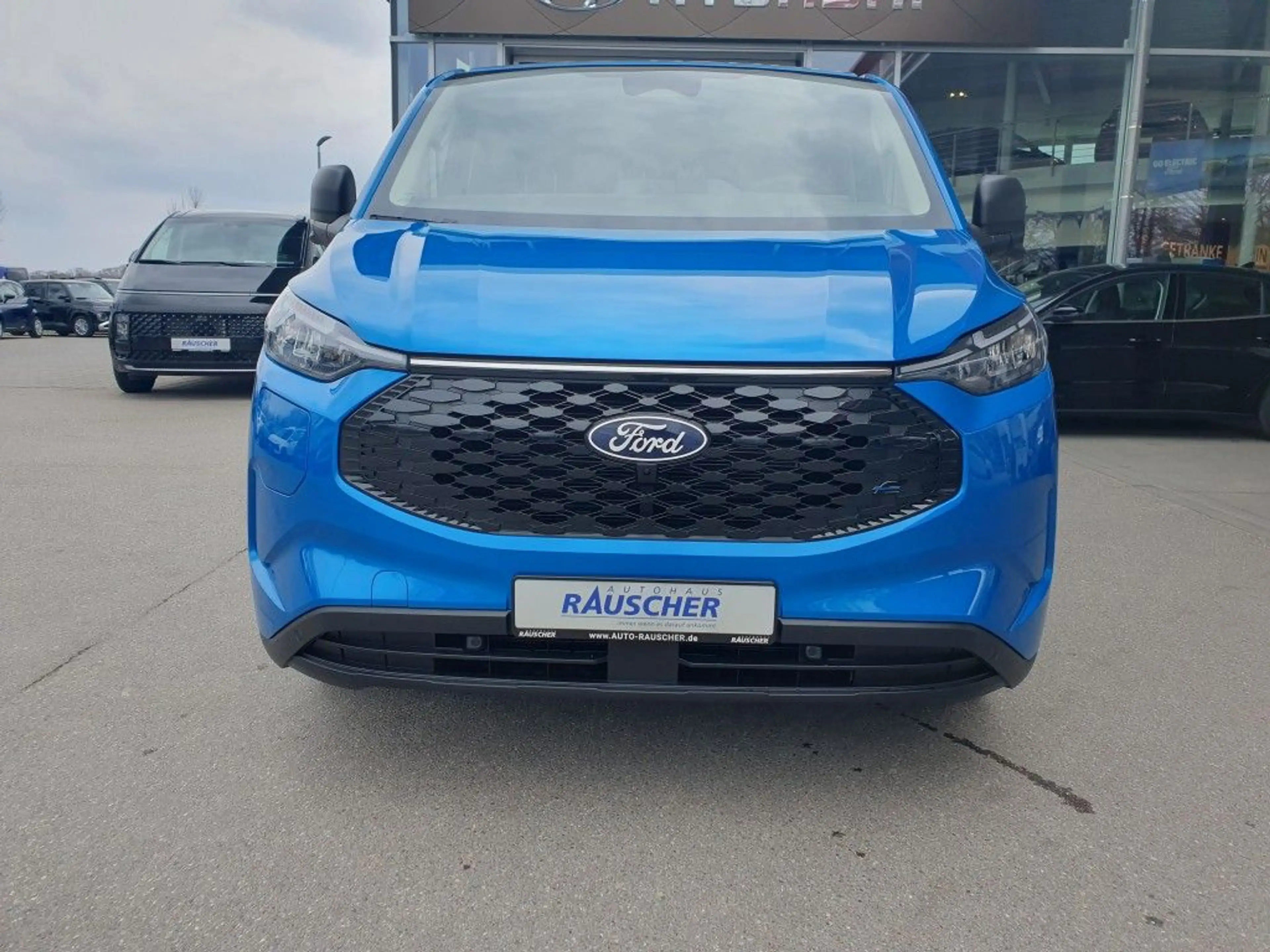 Ford E-Transit Custom 320 L1H1 LKW HA Trend (V710/NXN) — photo 2