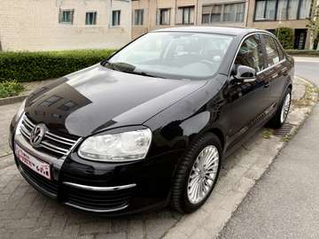 VW Jetta 1.6 FSI 2008