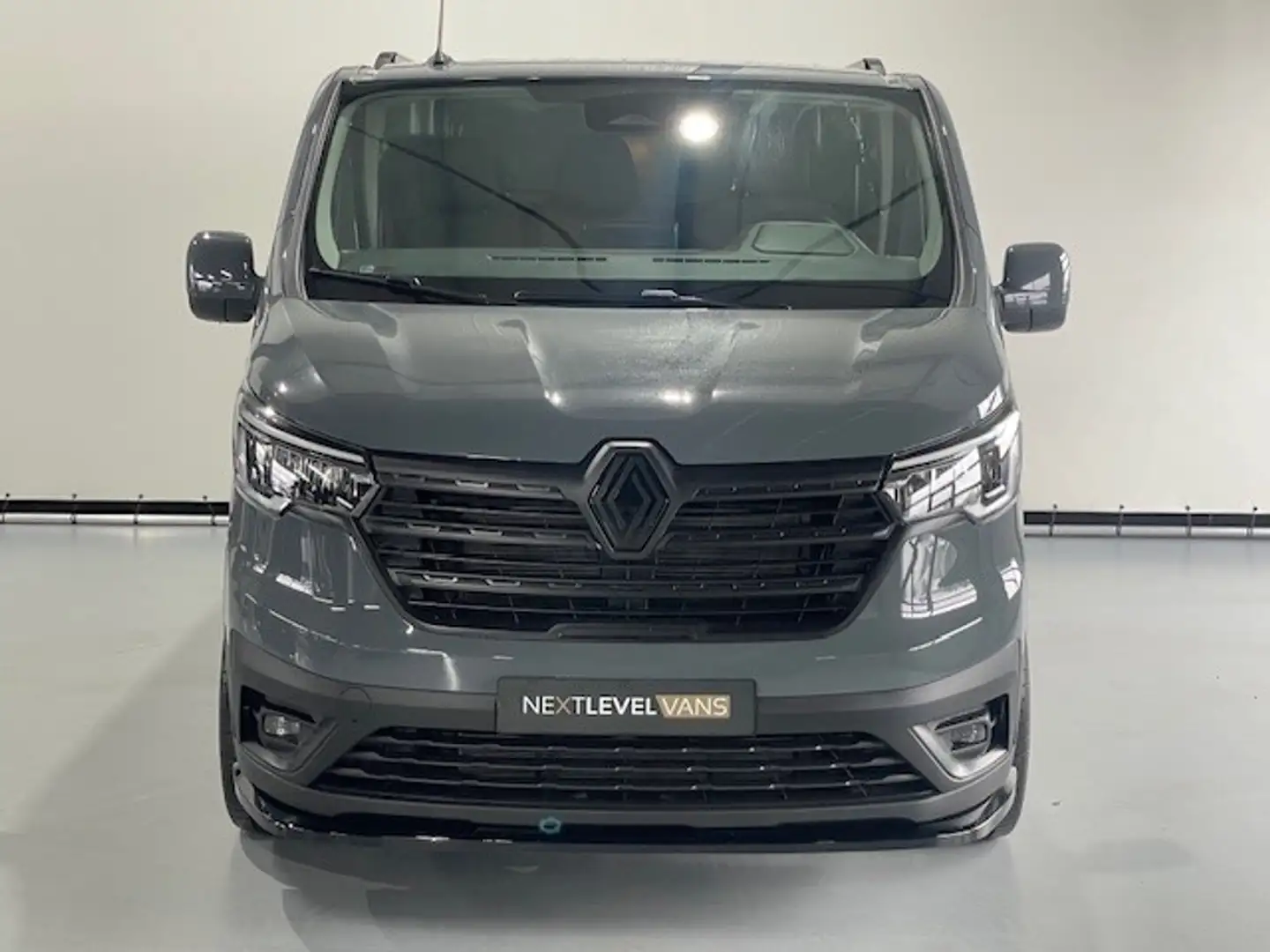 Renault Trafic 2.0 Blue dC1 150 EDC NEXT LEVEL EDITION Camera / A Gris - 2