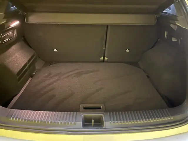 Renault Austral view 10
