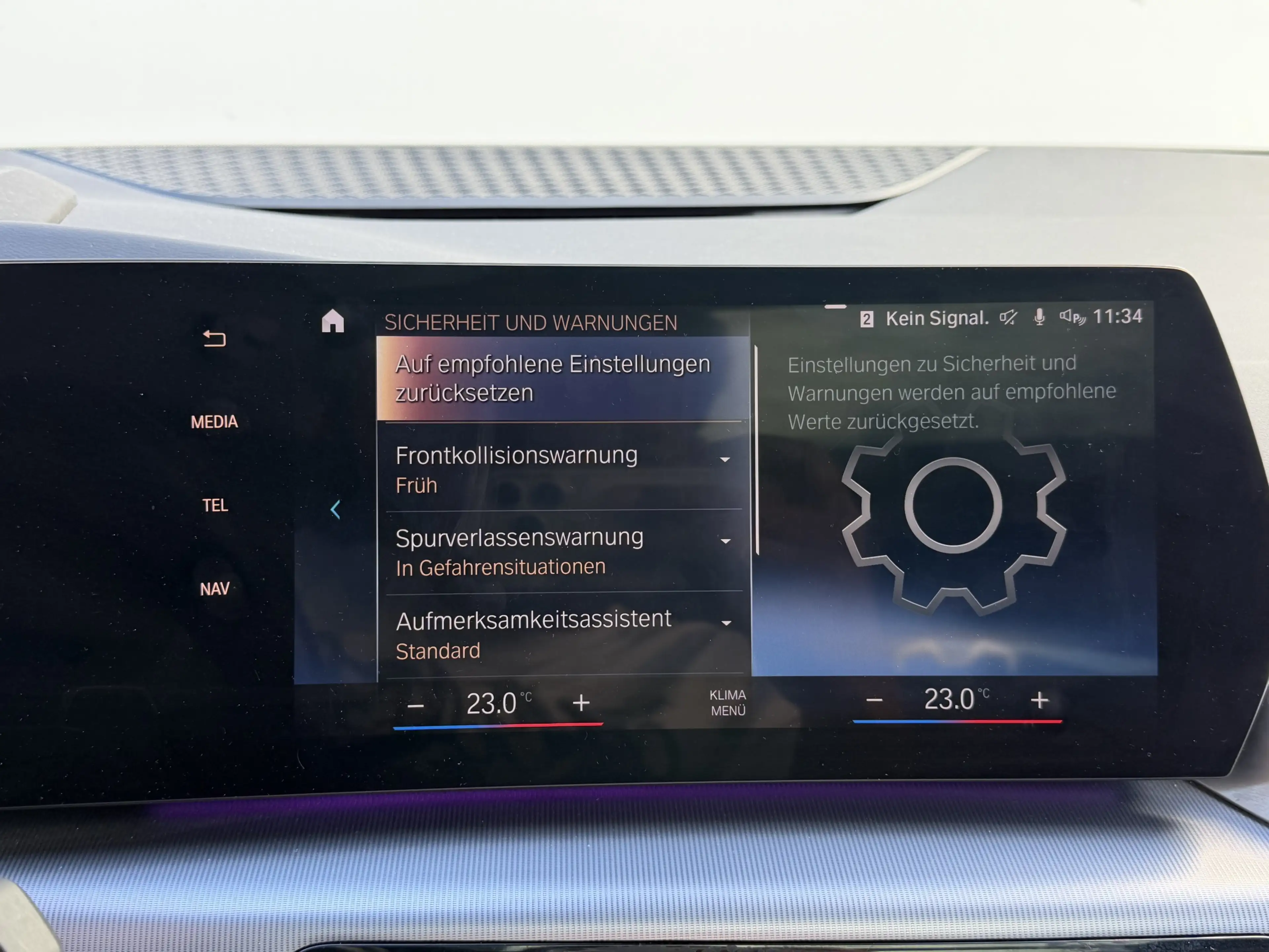 BMW 225 e xDrive Active Tourer Aut.   H&K  ACC  PANO — photo 10