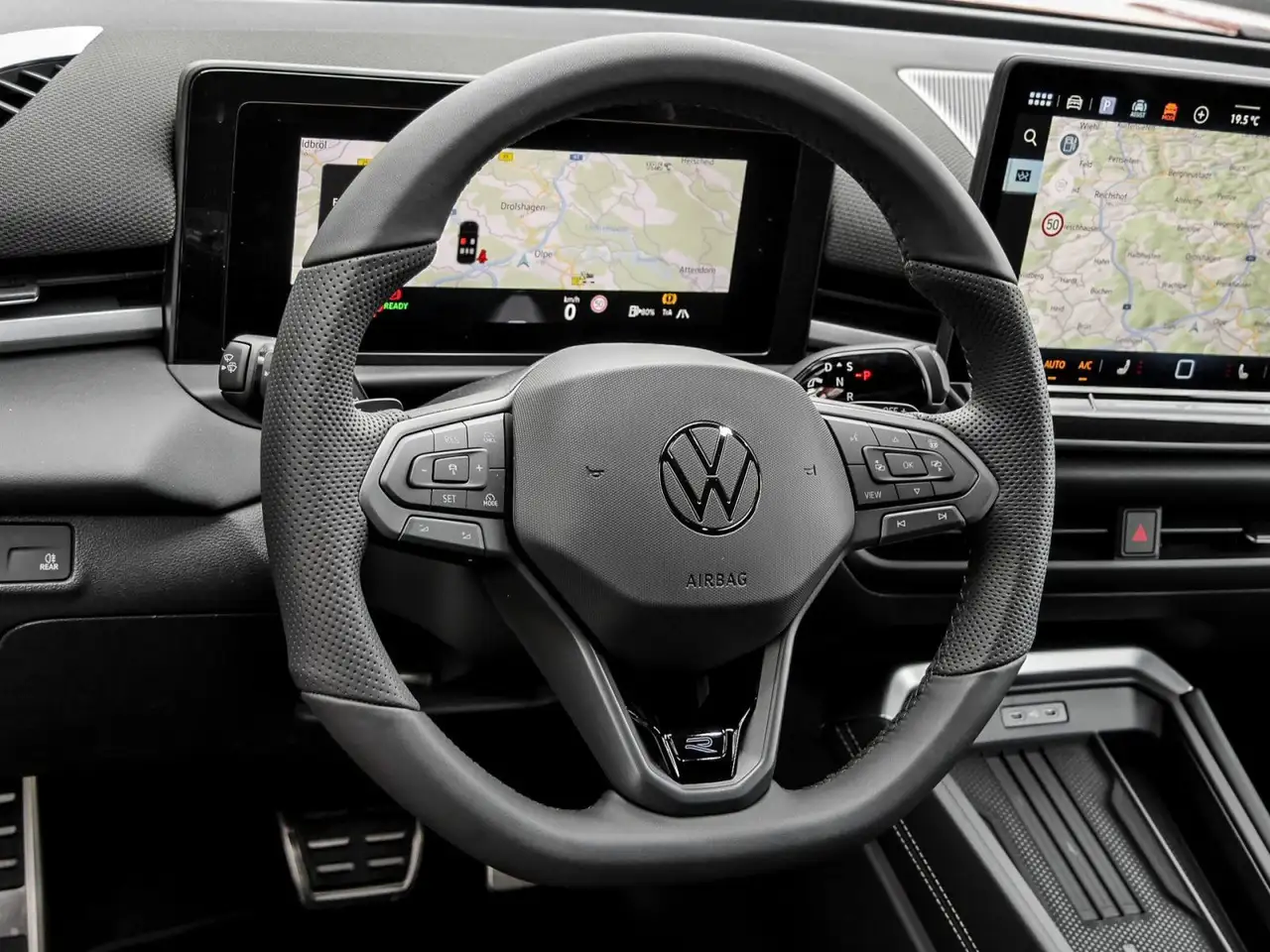 Volkswagen T-Roc R-Line 1.5 l eTSI OPF 110 kW (150 PS) 7-Ga 10