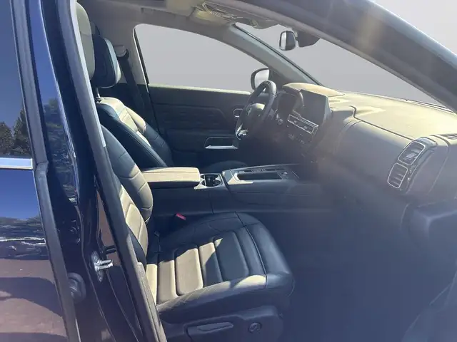Citroen C5 Aircross view 11