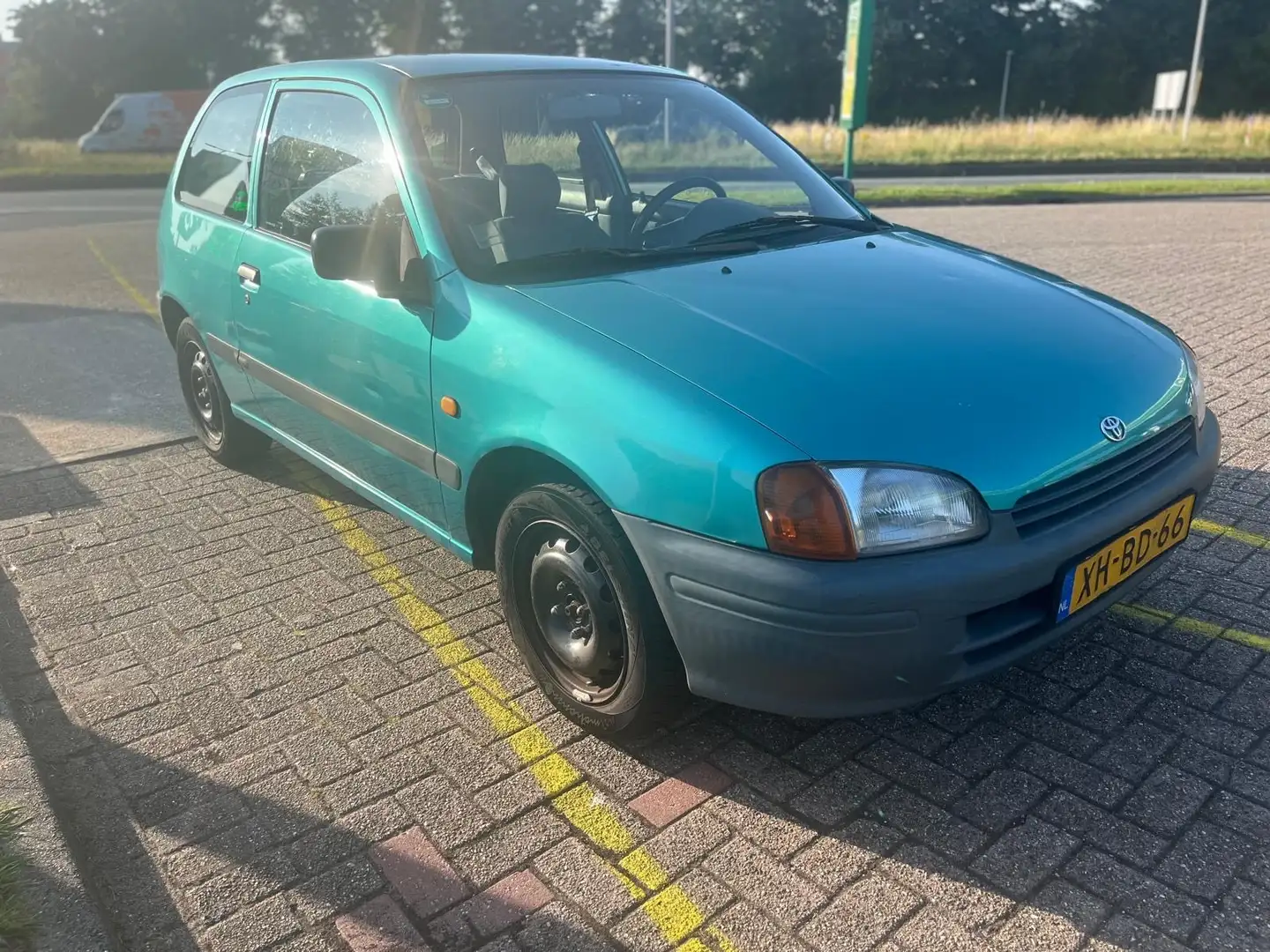 Toyota Starlet 1.3-16V Groen - 1