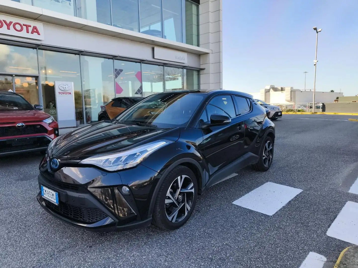 Toyota C-HR 1.8 Hybrid E-CVT Trend Nero - 1