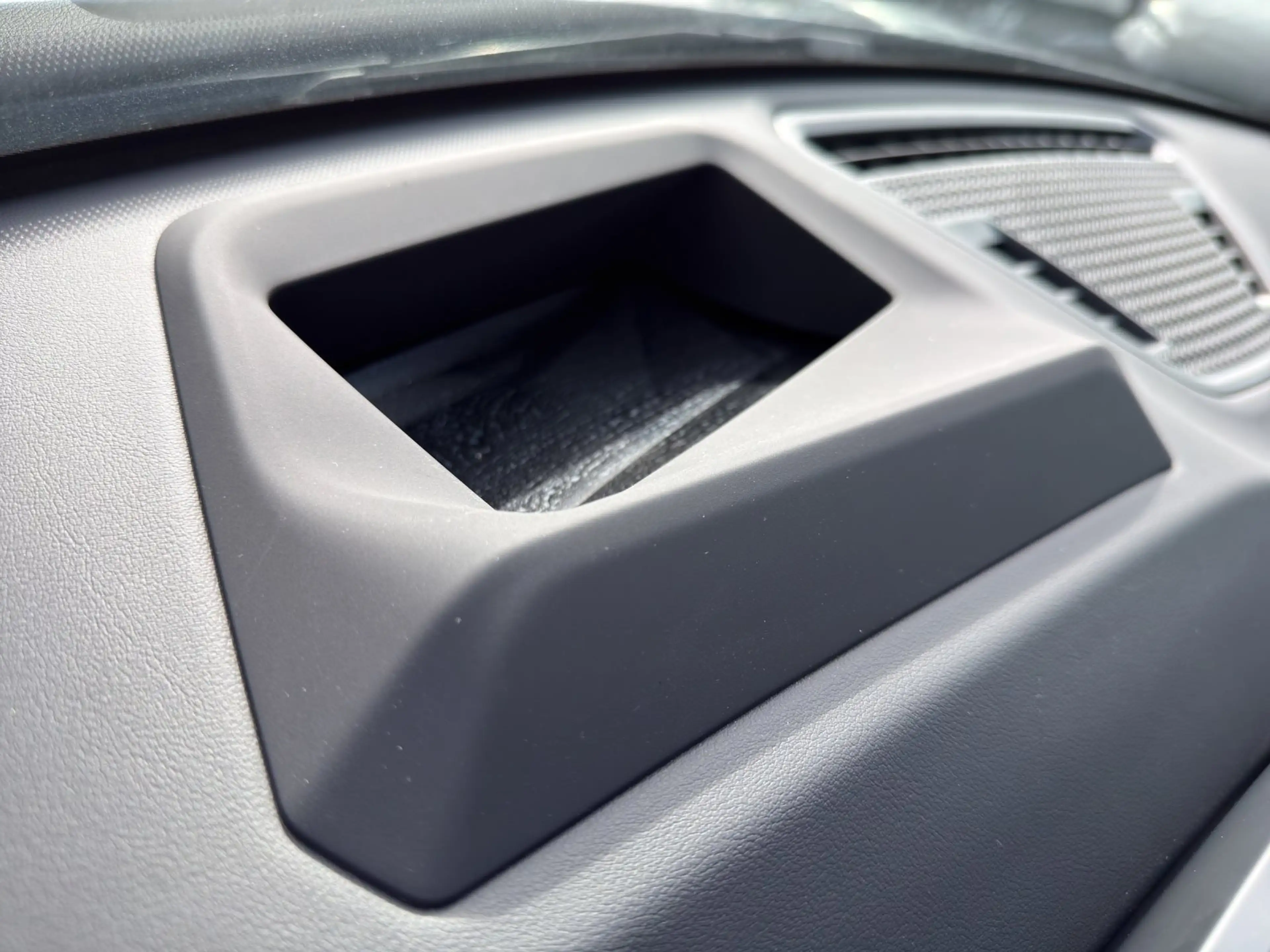 BMW iX 1 xDrive30 M Sport Pro LivePro/CarPlay/Head-Up/Dri — photo 14