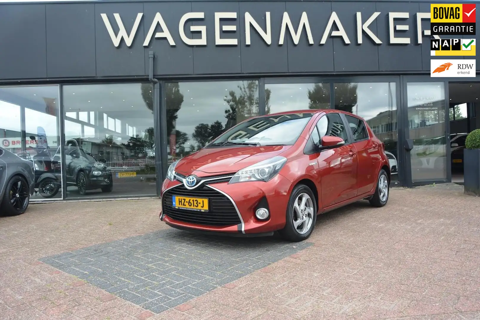 Toyota Yaris 1.5 Hybrid Lease Clima|Cruise|NAVI|Camera|NAP Rood - 1