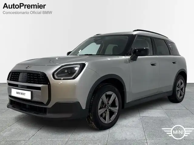 MINI One Countryman C Essential