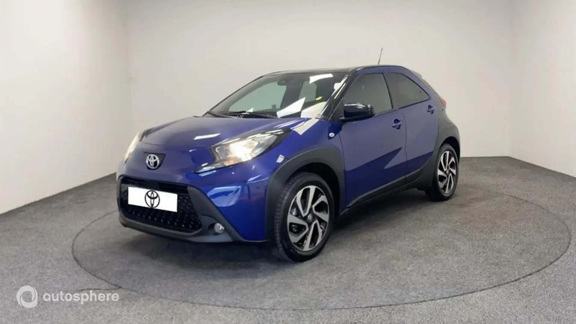 Toyota Aygo X 1.0 VVT-i 72ch Design MY23 - 1