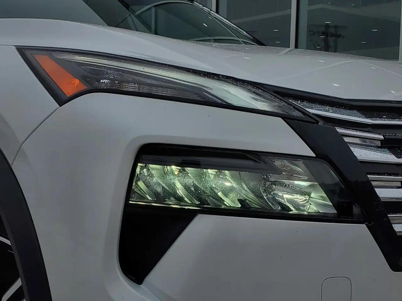 Nissan Rogue снимка Nissan Rogue