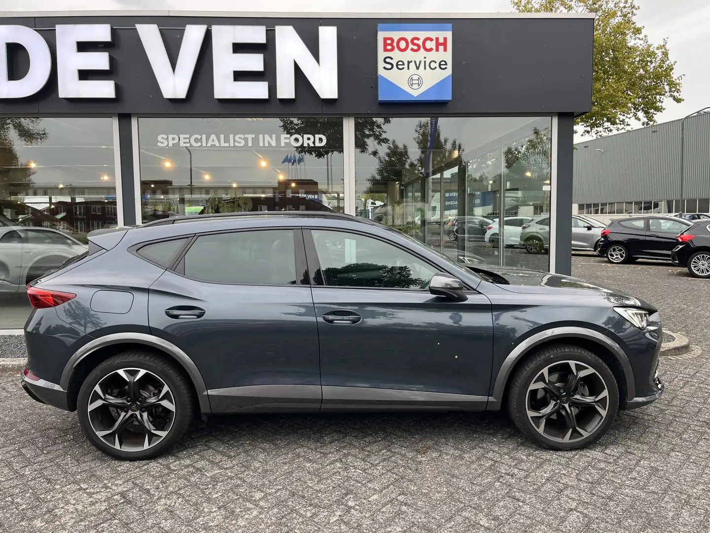 CUPRA Formentor 1.4 e-Hybrid Performance 204pk/150kW DSG Automaat Grijs - 2