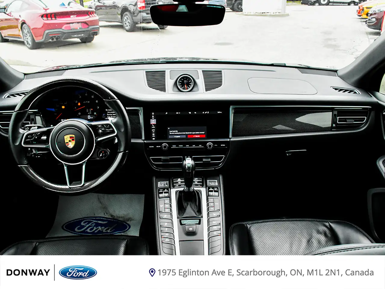 Porsche Macan снимка Porsche Macan
