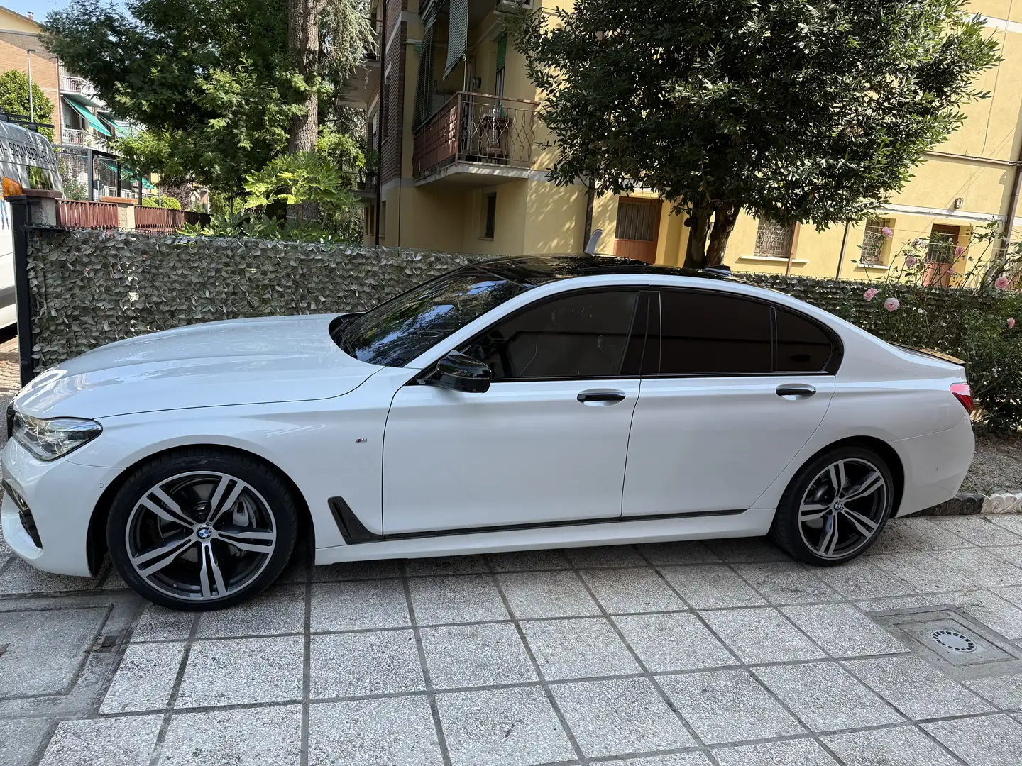 BMW 730 Sport - 1