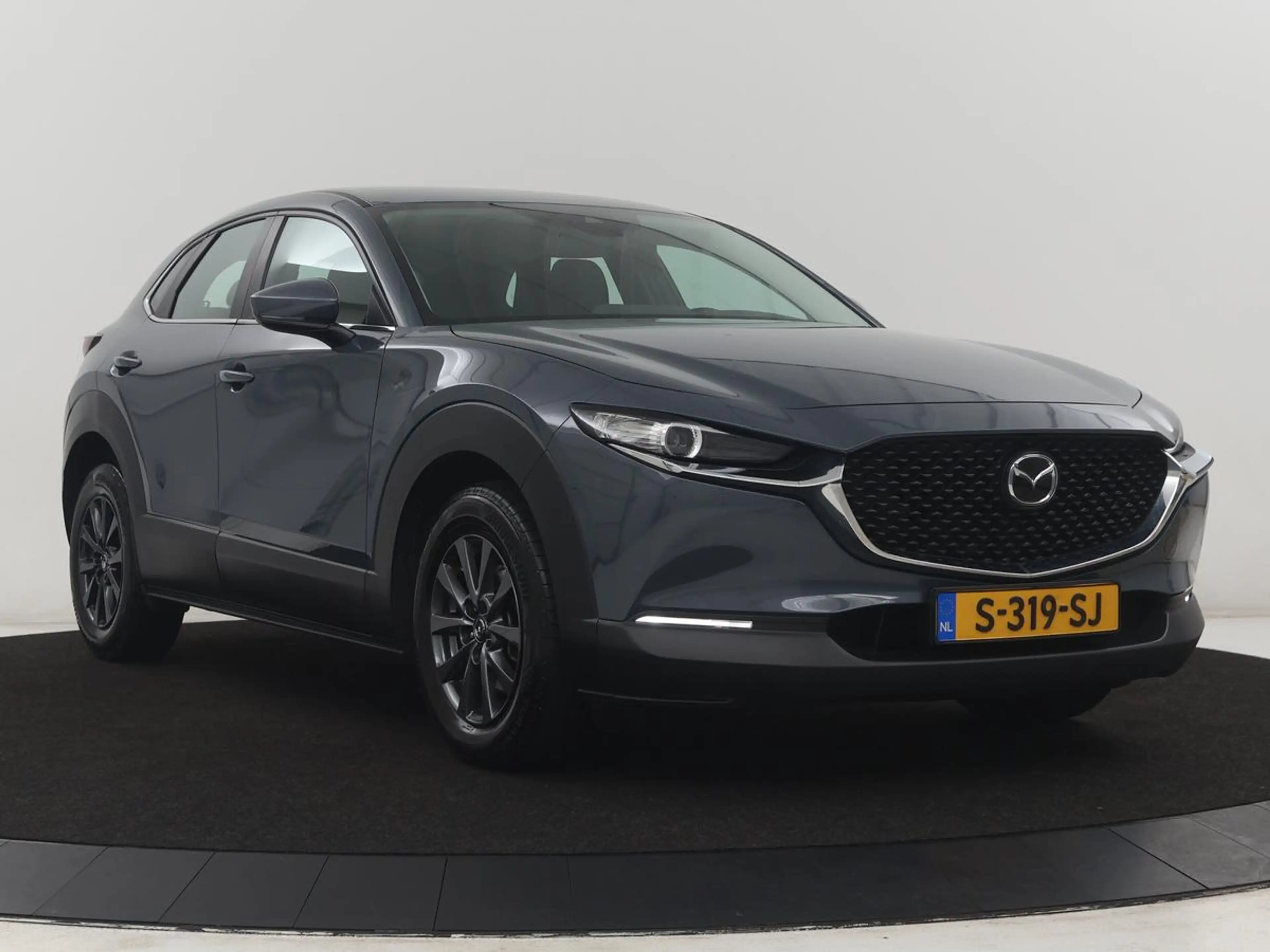 Mazda CX-30 2.0 e-SkyActiv-G M Hybrid — photo 34