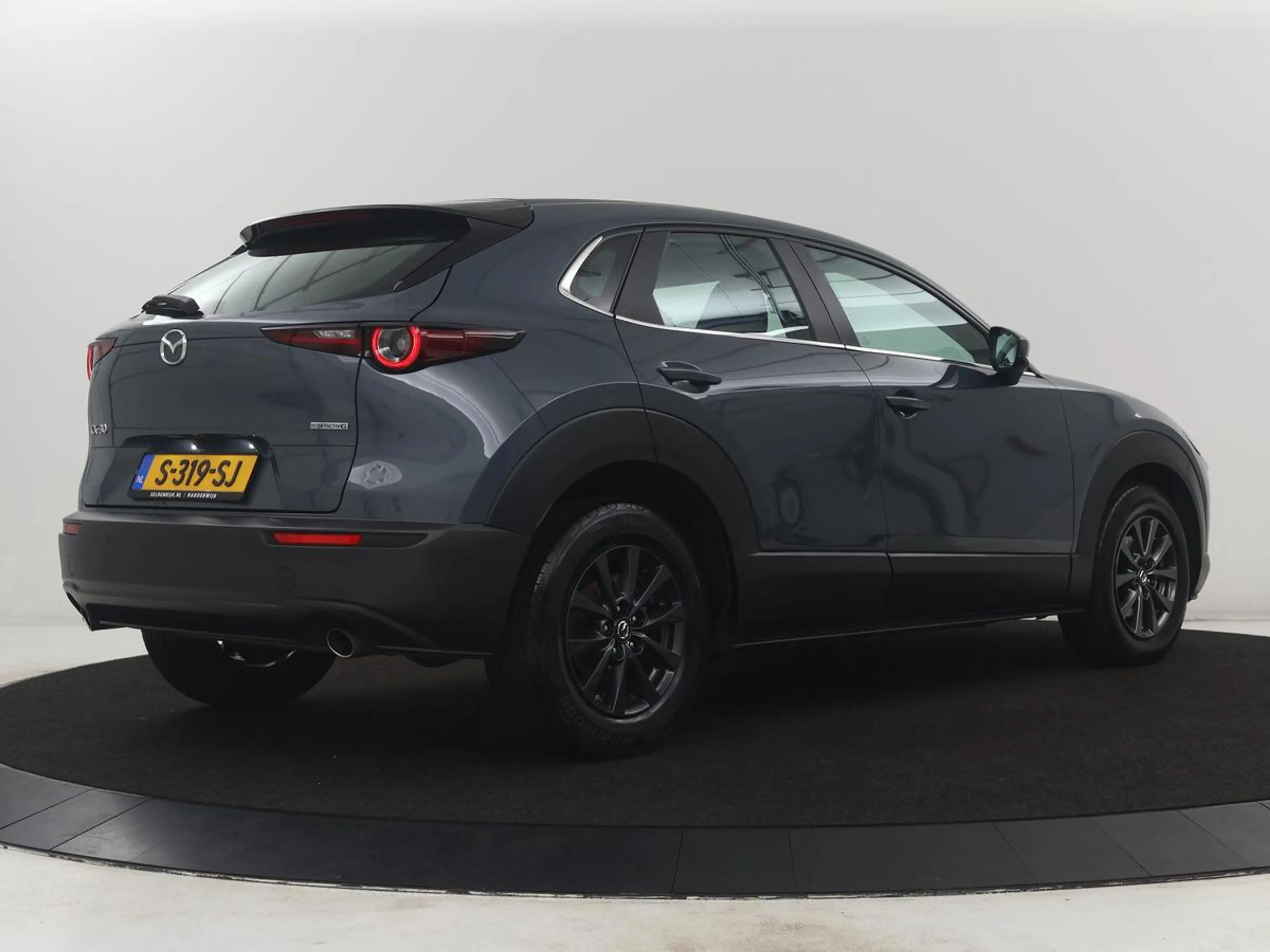 Mazda CX-30 2.0 e-SkyActiv-G M Hybrid — photo 33