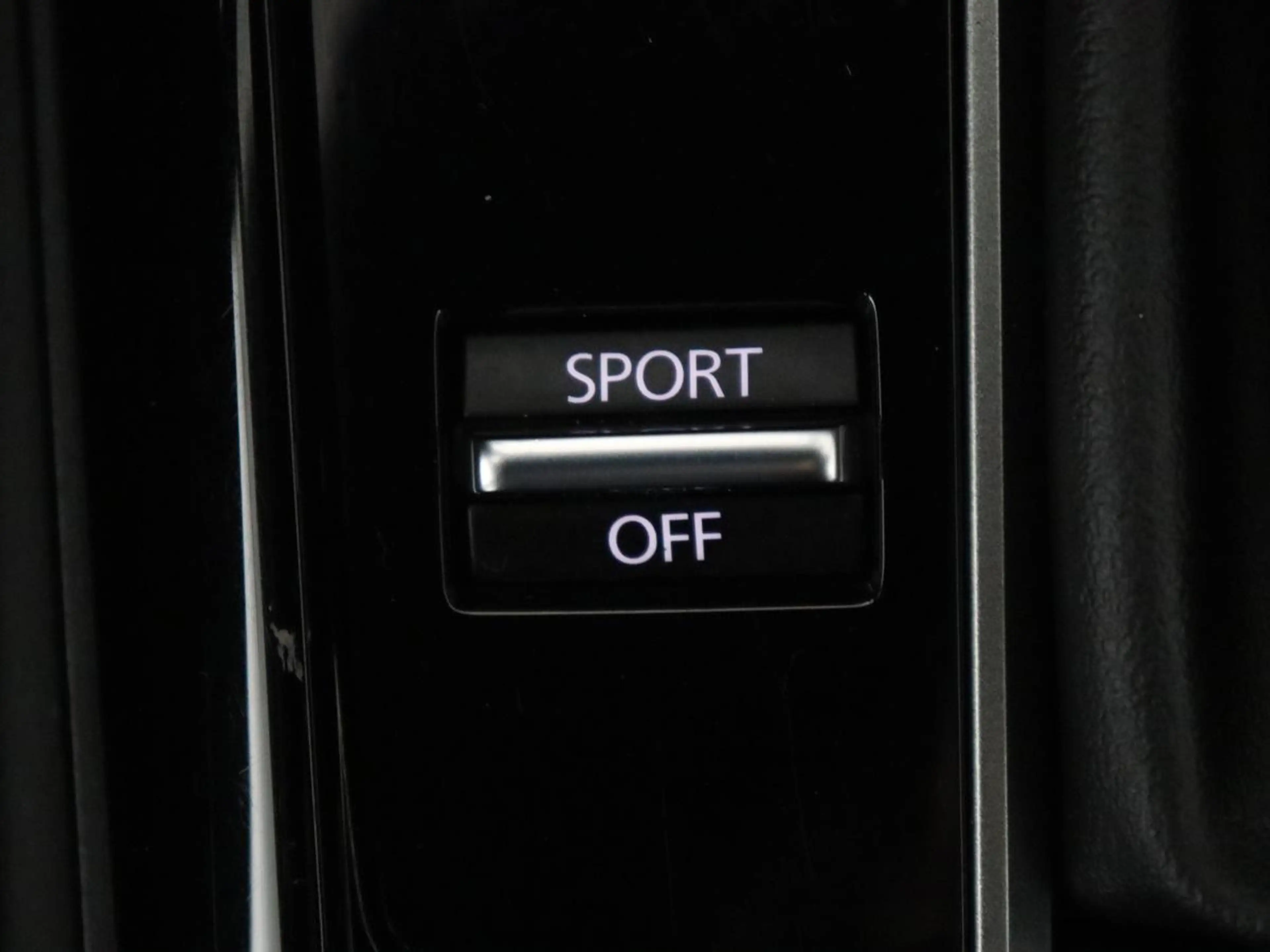 Mazda CX-30 2.0 e-SkyActiv-G M Hybrid — photo 27