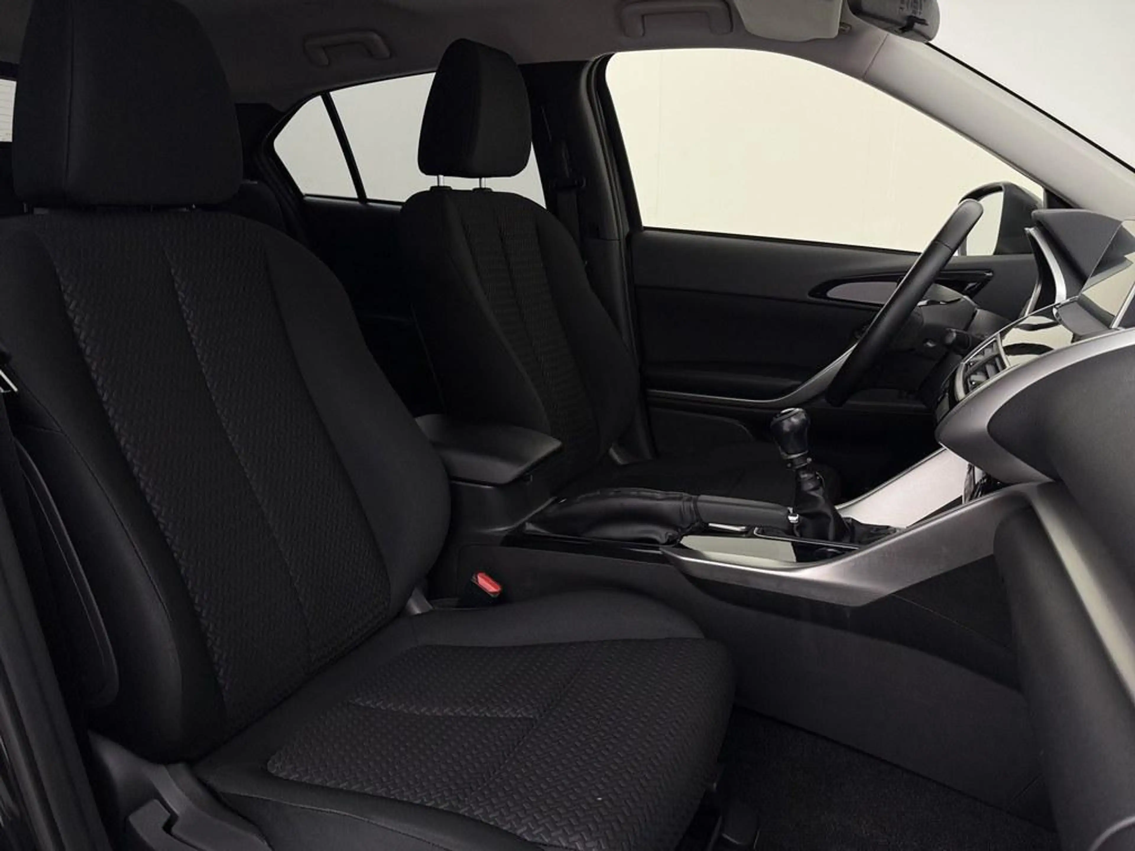 Mitsubishi Eclipse Cross 1.5 DI-T Pure Cam/Cruise/Clima — photo 4