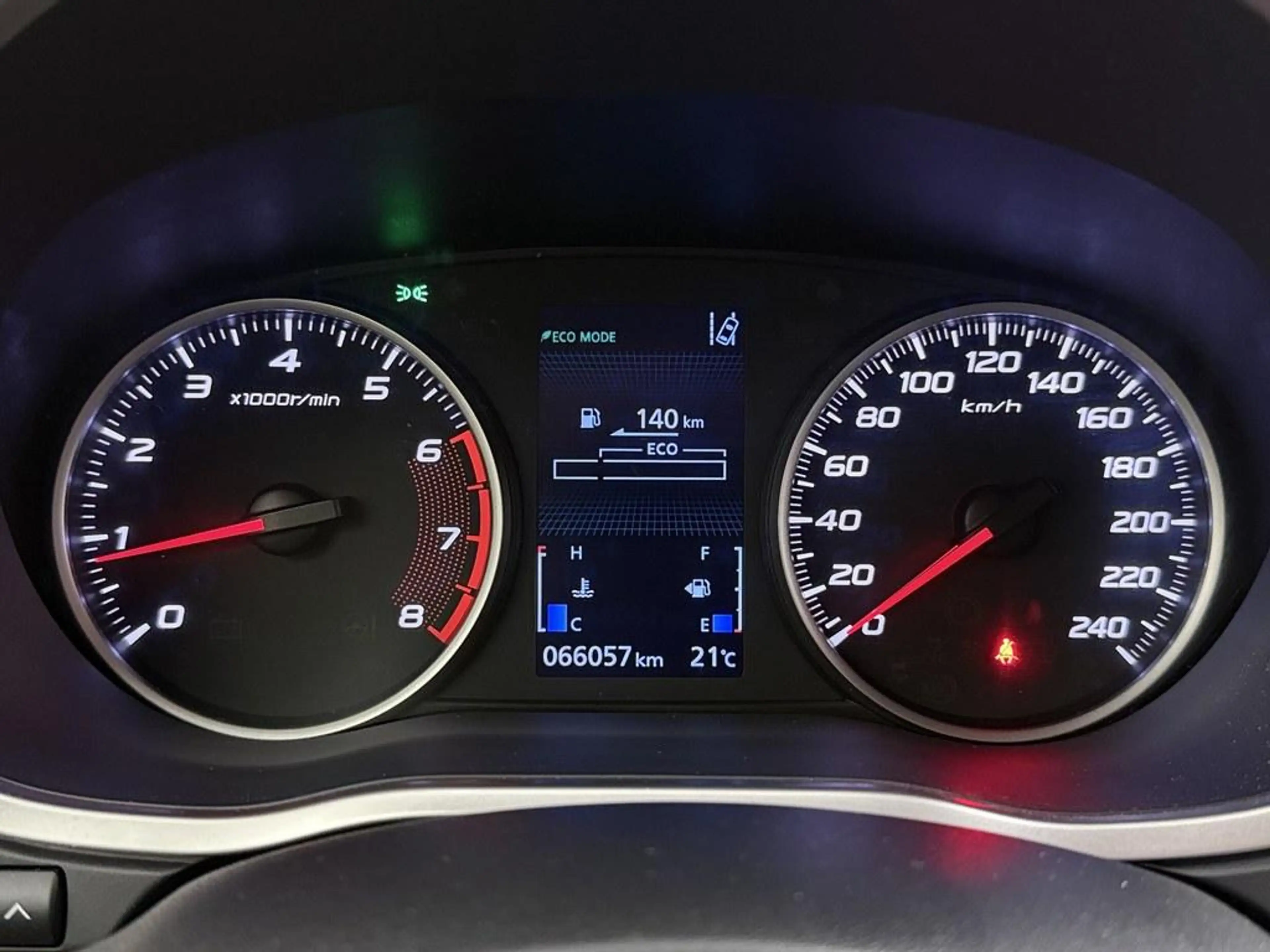 Mitsubishi Eclipse Cross 1.5 DI-T Pure Cam/Cruise/Clima — photo 12