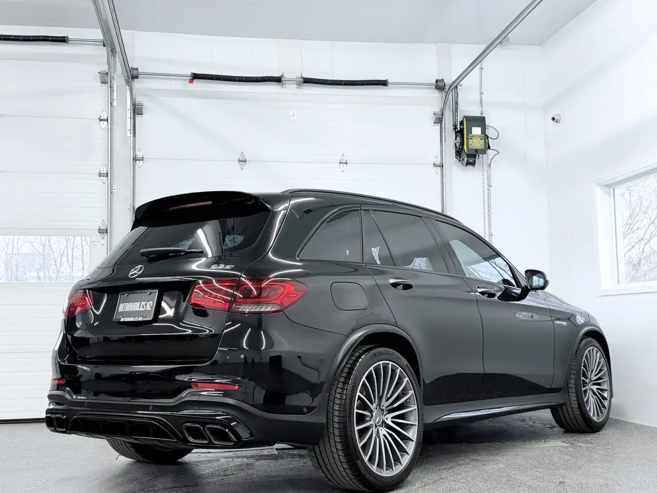 Mercedes-Benz GLC снимка Mercedes-Benz GLC