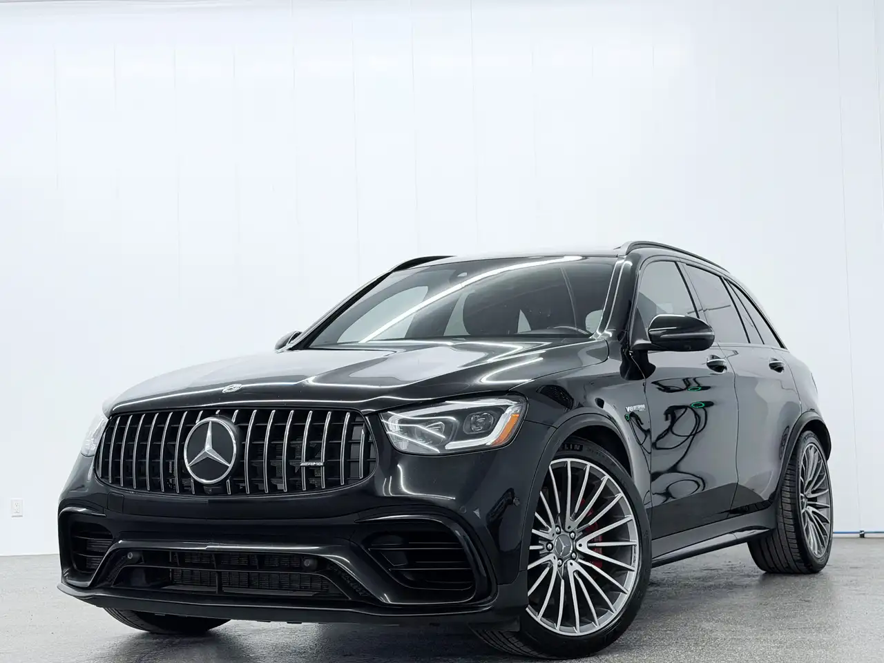 Mercedes-Benz GLC снимка Mercedes-Benz GLC