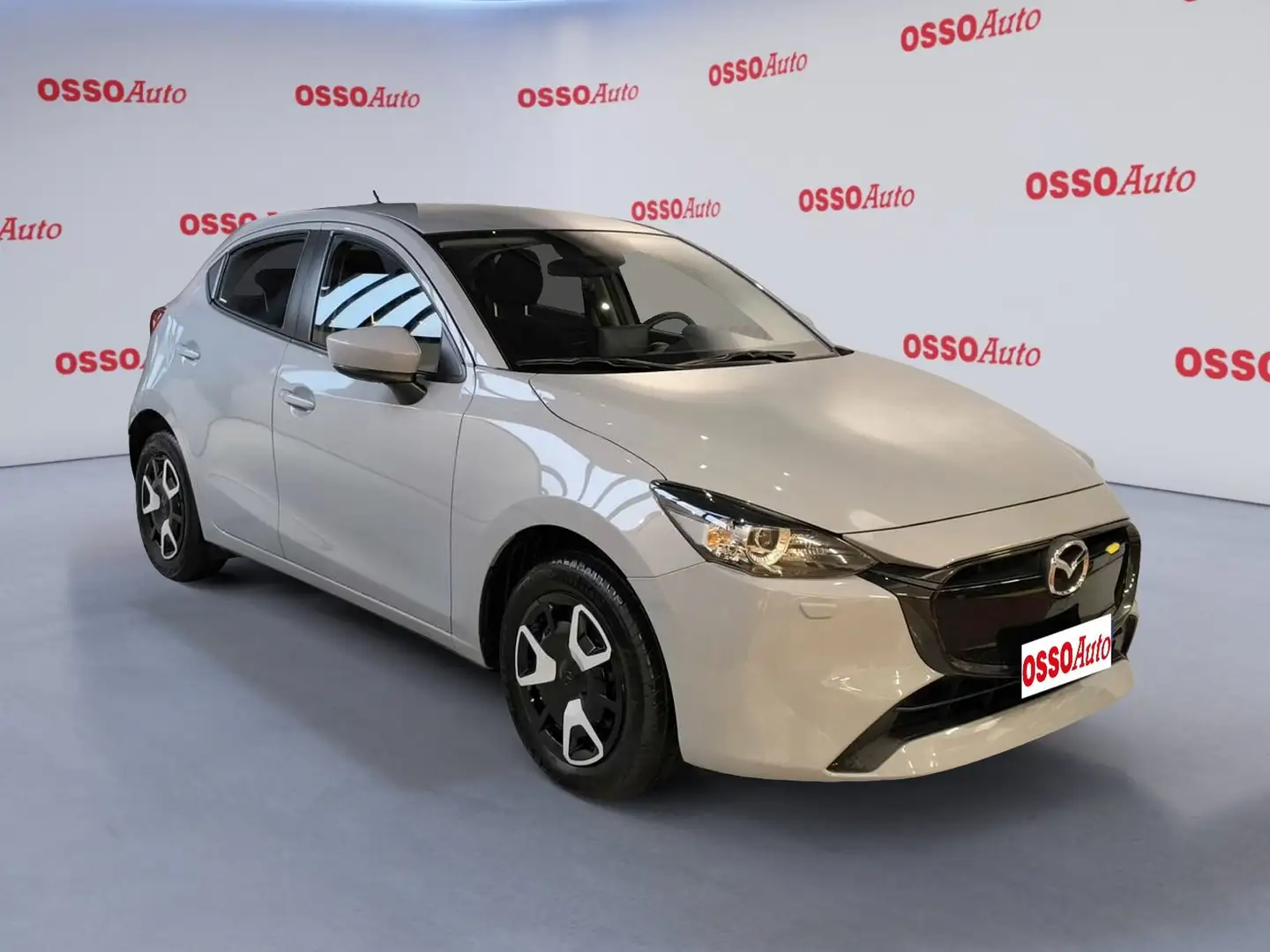 Mazda 2 1.5 e-SKYACTIV-G M HYBRID CENTRE LINE NEOPATENTATI Gris - 2