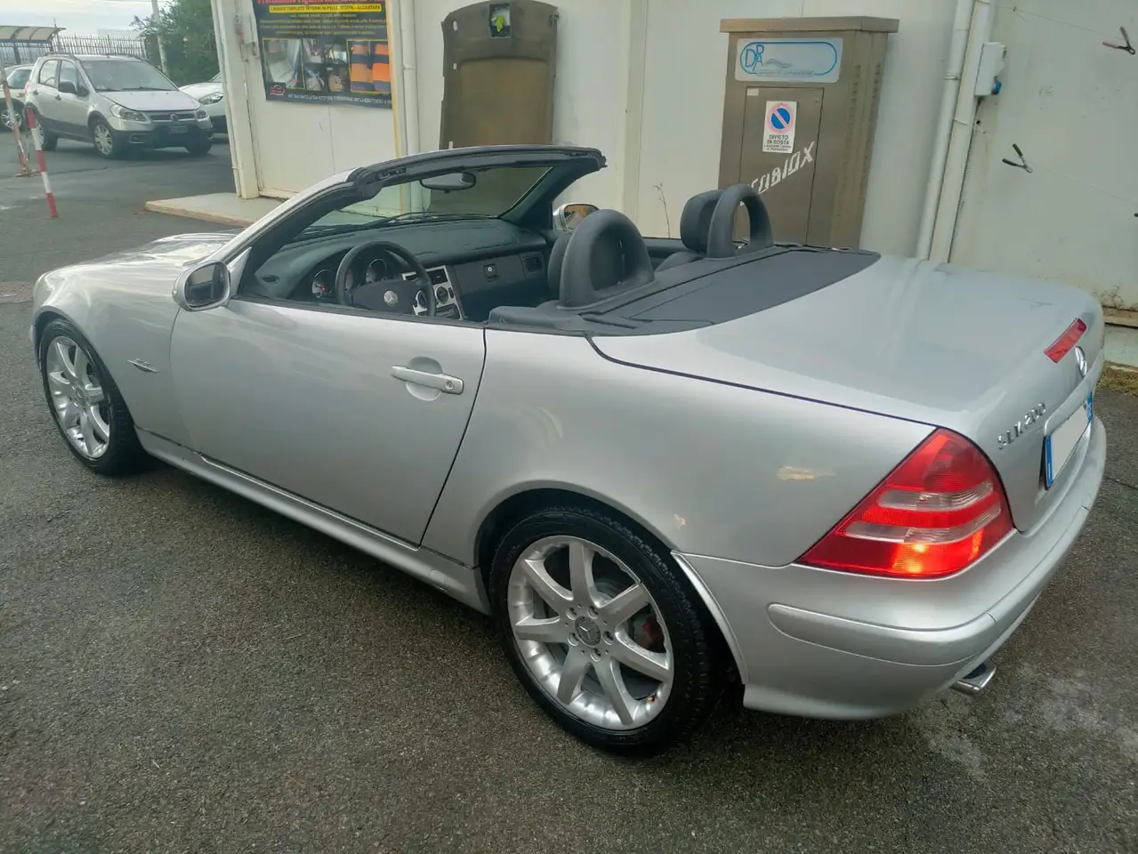 Mercedes-Benz SLK 200