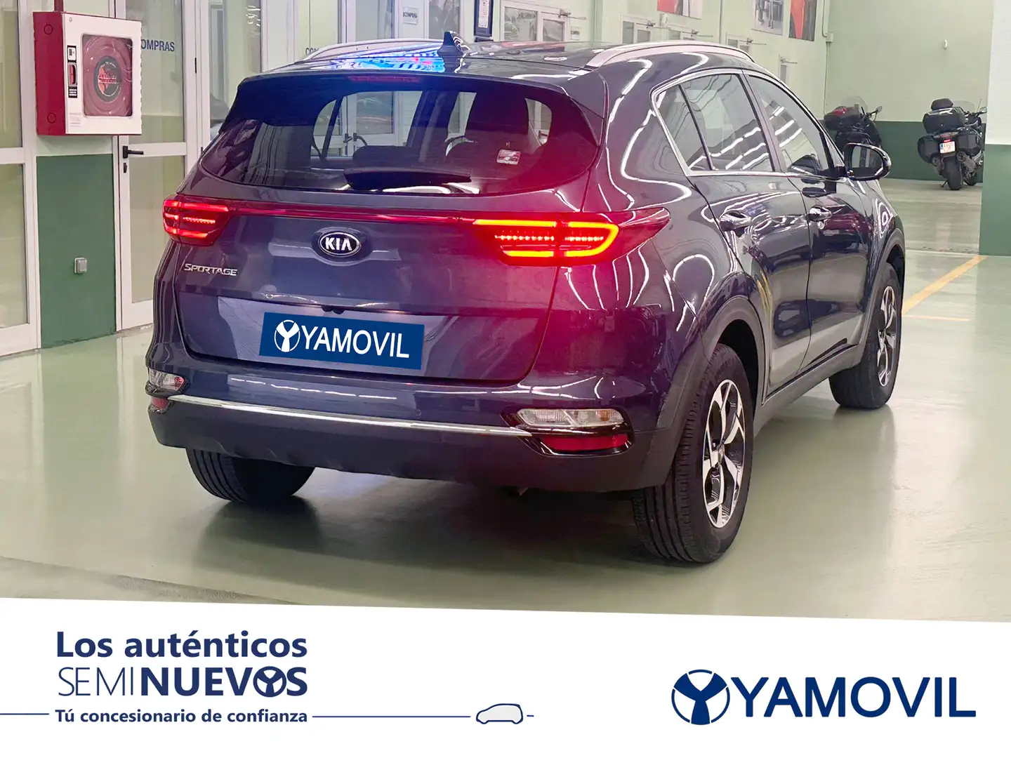 Kia Sportage 1.6 GDi Drive 4x2 132 Bleu - 2