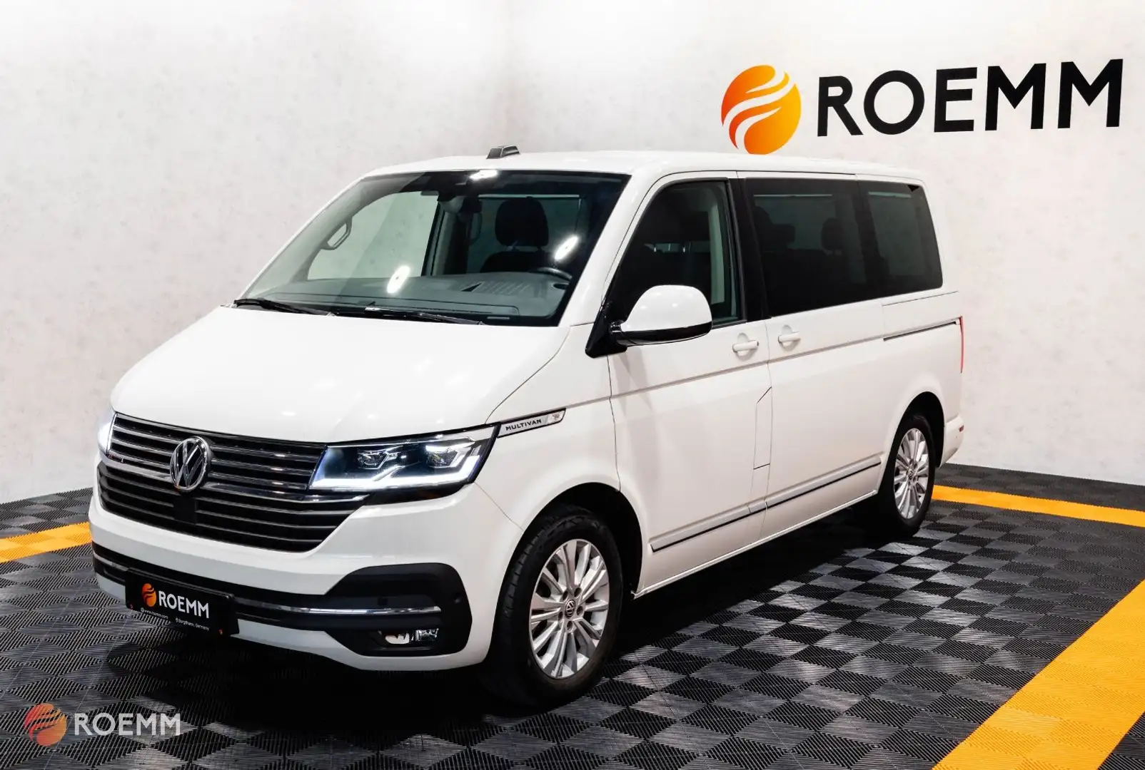Volkswagen T6 California T6.1 Multivan Highline 4MOTION*GARANTIE*AHK*SHZ* Weiß - 1
