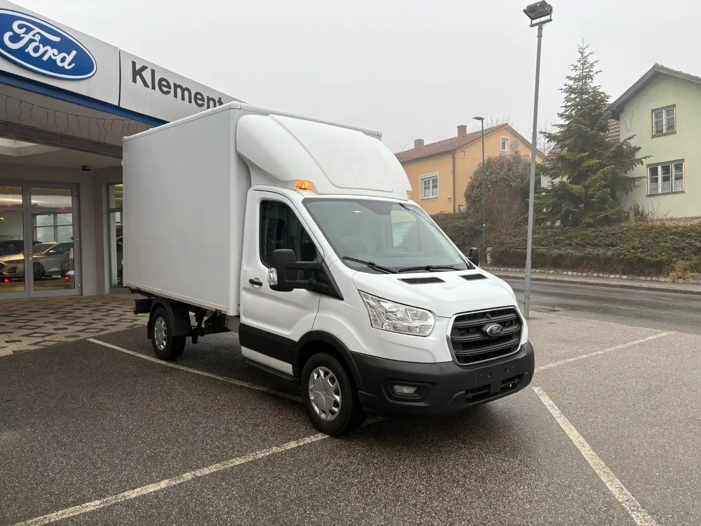 Ford Transit Trend 2.0 TDCi L2 350 Kofferaufbau Weiß - 2