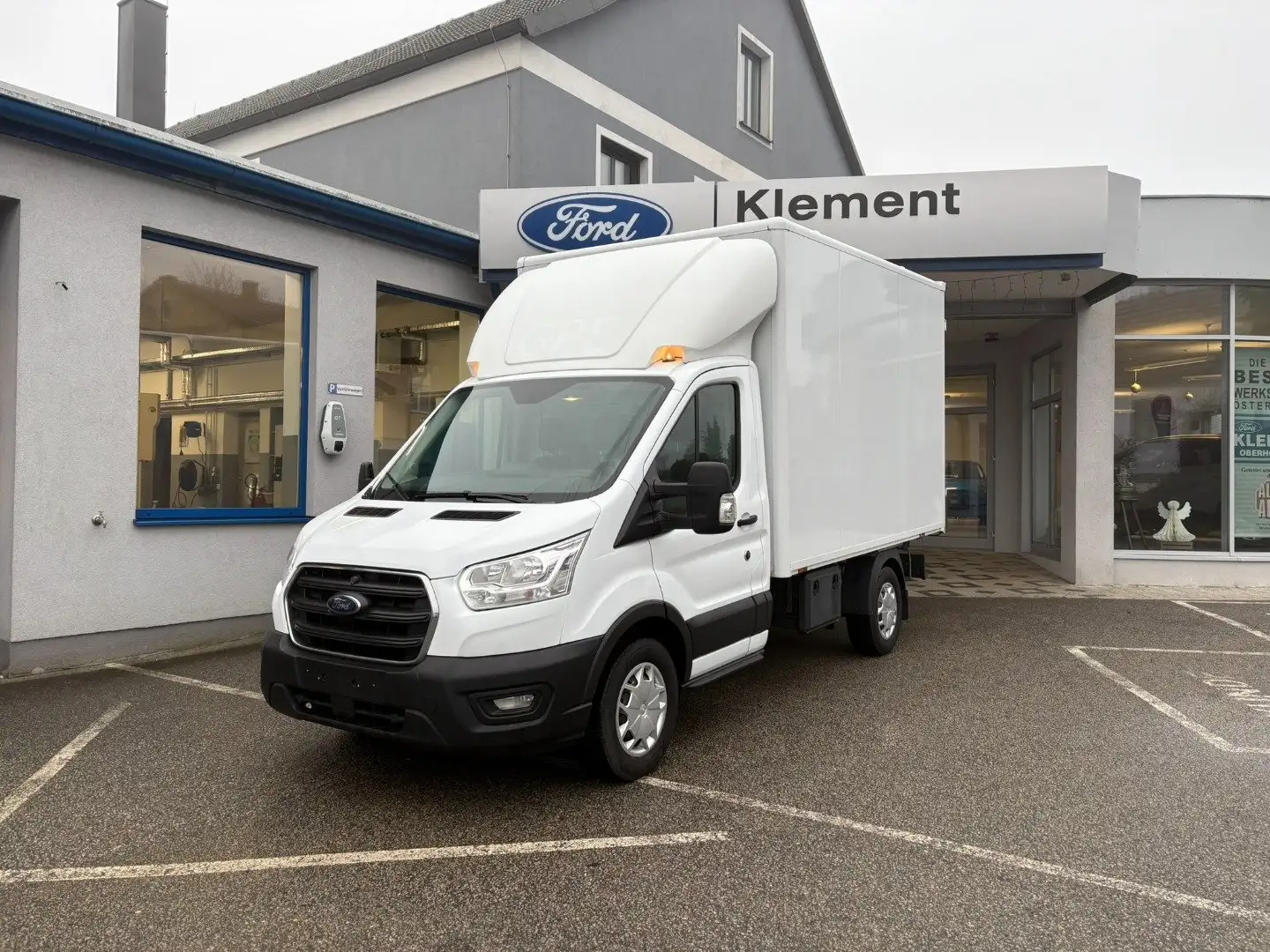 Ford Transit Trend 2.0 TDCi L2 350 Kofferaufbau Weiß - 1