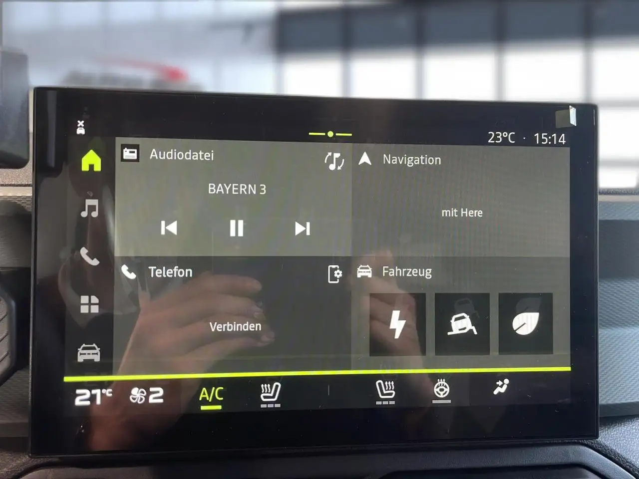 Dacia Duster Hybrid 140 Extreme+ Bluetooth Navi LED 14
