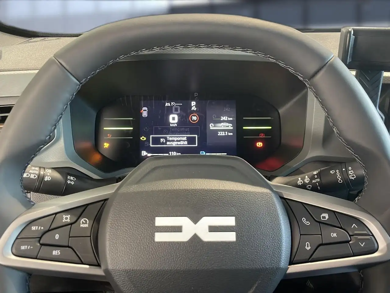 Dacia Duster Hybrid 140 Extreme+ Bluetooth Navi LED 12