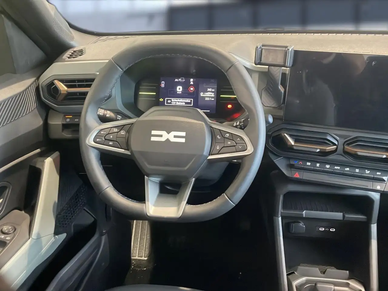 Dacia Duster Hybrid 140 Extreme+ Bluetooth Navi LED 17