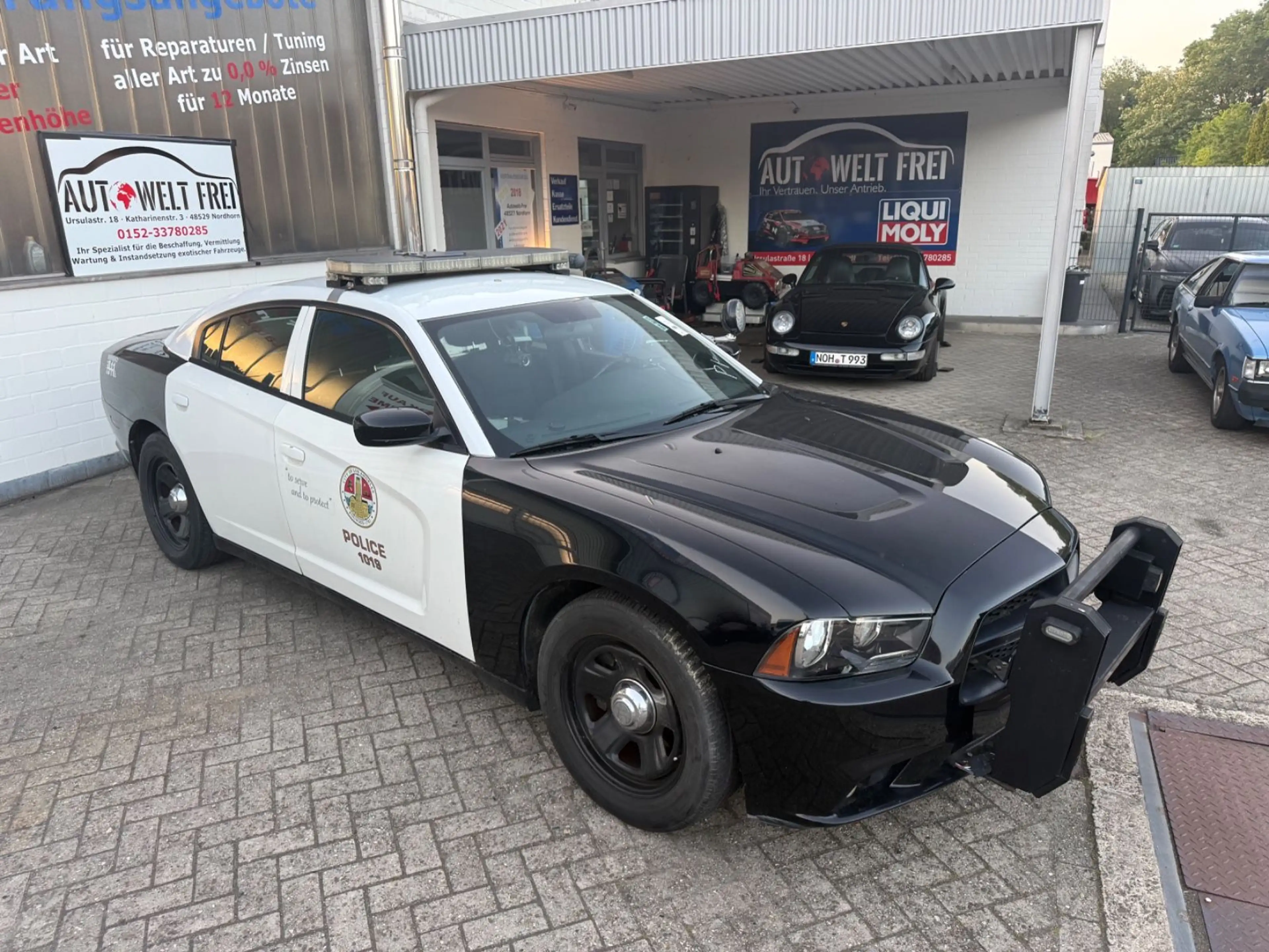 Dodge Charger *Original MOVIECAR*POLICE CAR*LA*USA*V8* — photo 6