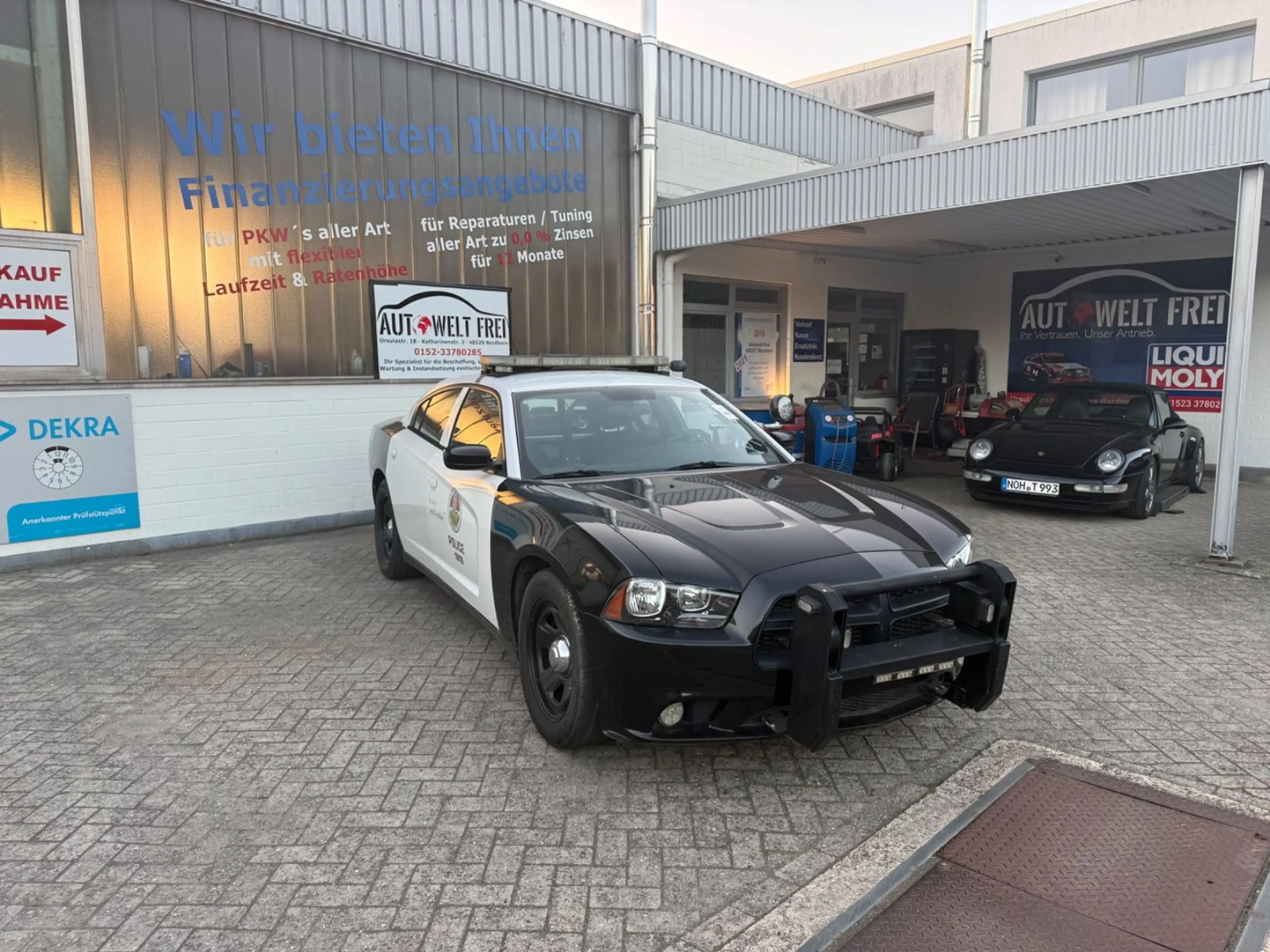 Dodge Charger *Original MOVIECAR*POLICE CAR*LA*USA*V8* — photo 2